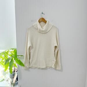 Anthropologie Moth White Cream Turtleneck Sweater Size Small